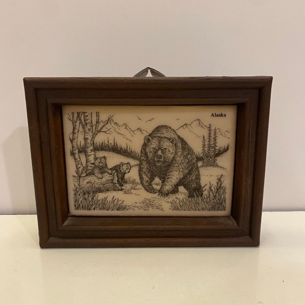 Vintage Alaska picture of mama bear and her cubs